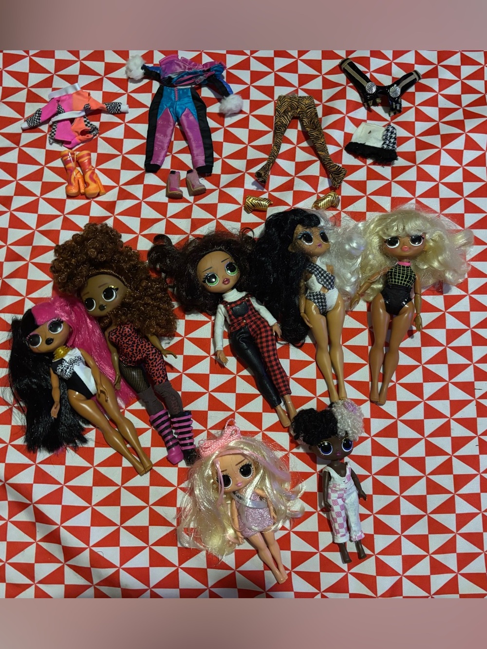 Lol omg doll bundle